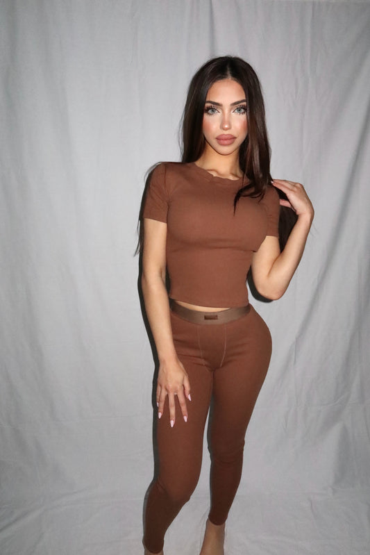 Luxe Ribbed Set - Brown
